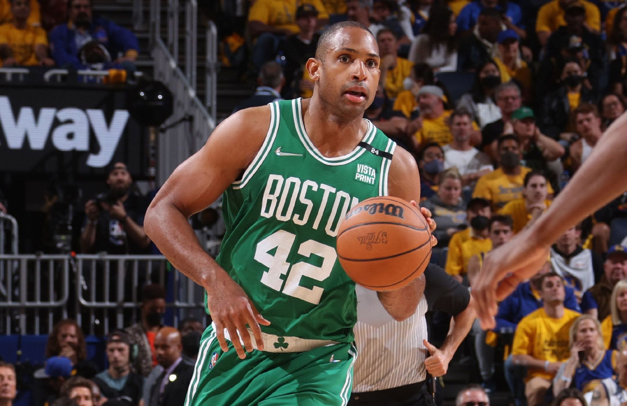 开云体育在线登录-冰岛女子曲棍球队战胜对手，夺得胜利