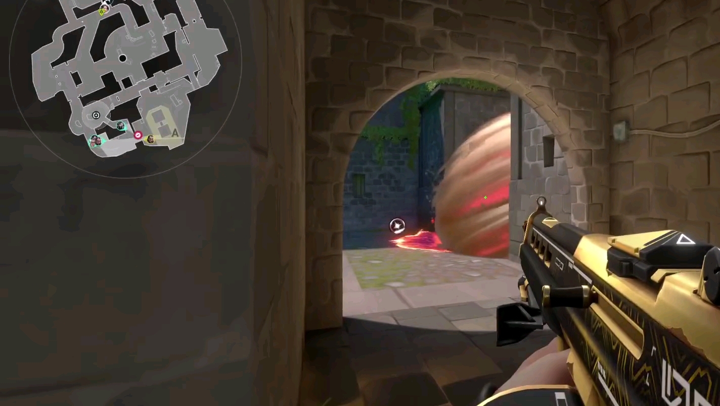 赛场英雄！无畏战将备战重要一战