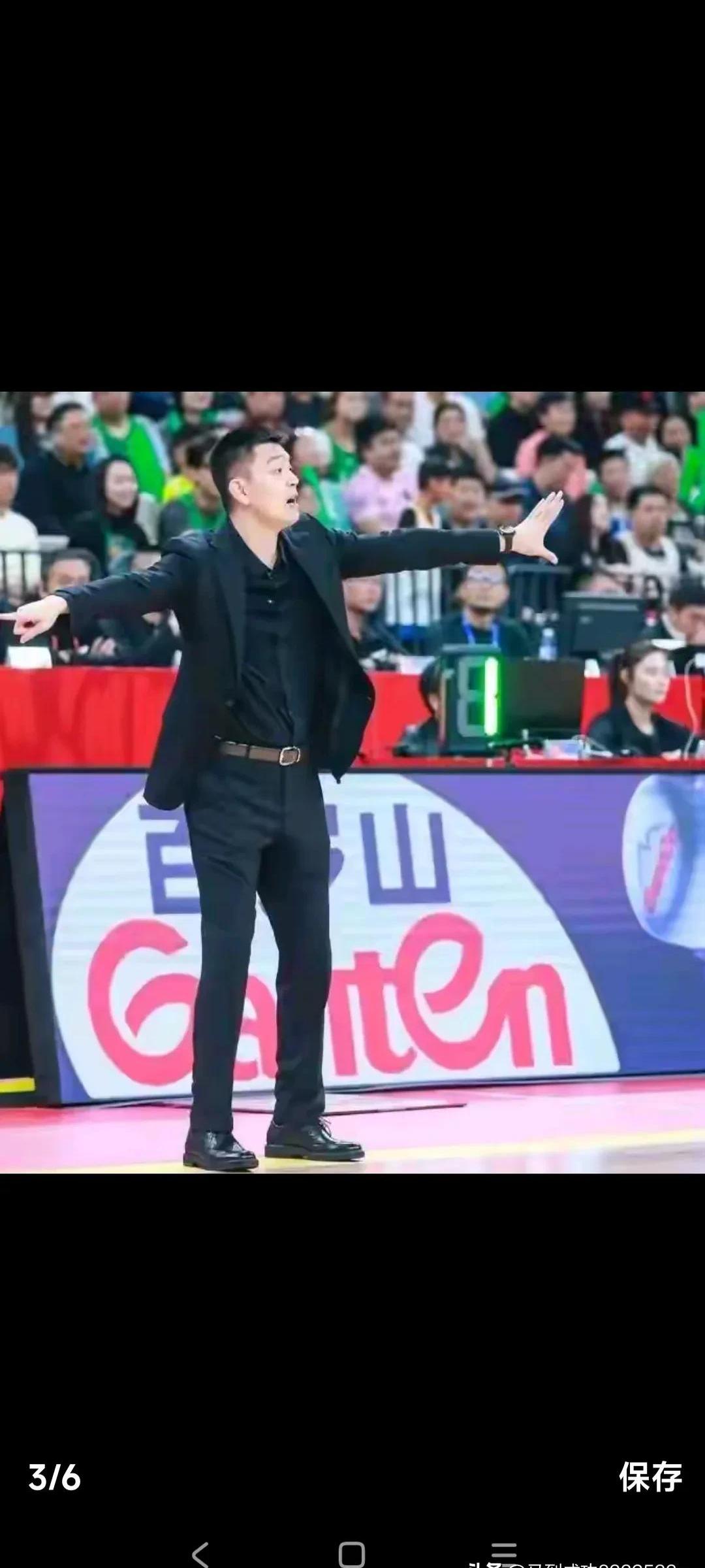 开云体育官网-球员在比赛中展现出了出色的拼搏精神