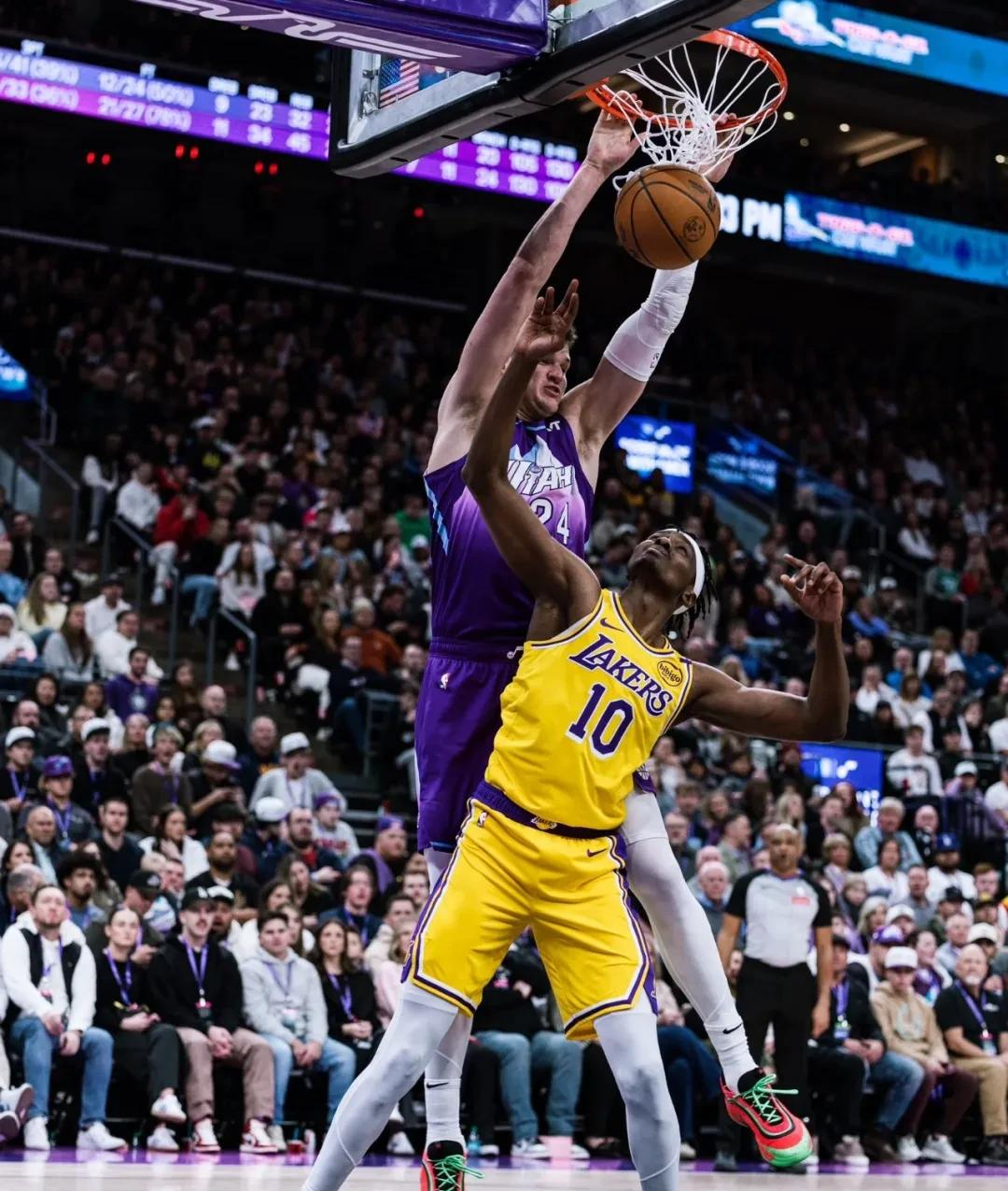 关于爵士队宣布重返赛场,备战下赛季常规赛!的信息 关于爵士队宣布重返赛场,备战下赛季常规赛!的信息