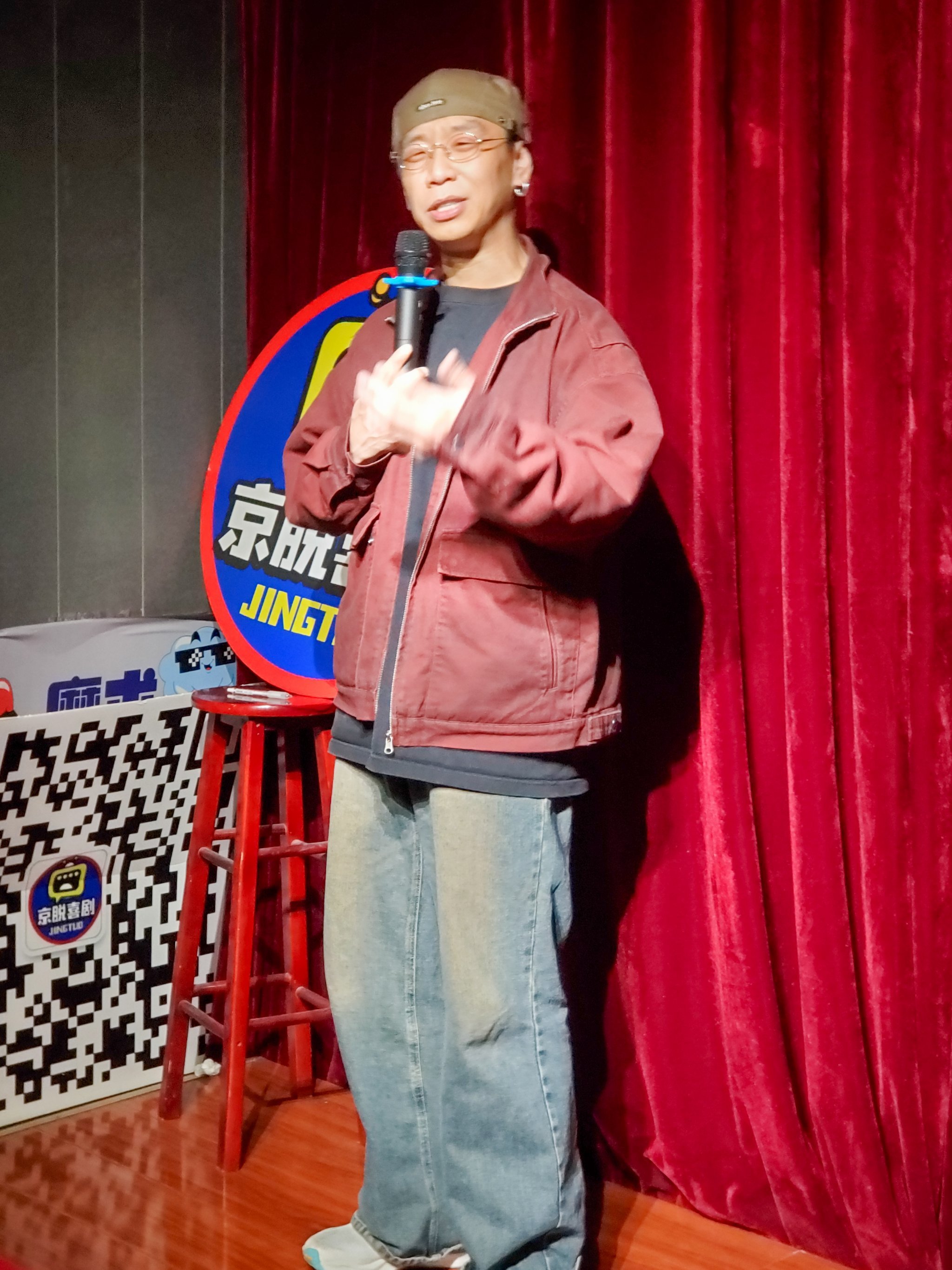 开云体育官网-日本男篮选手脱口秀节目亮相，幽默风趣惹人喜爱