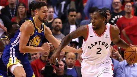 开云体育官网-东部半决赛：雄鹿再胜猛龙晋级总决赛