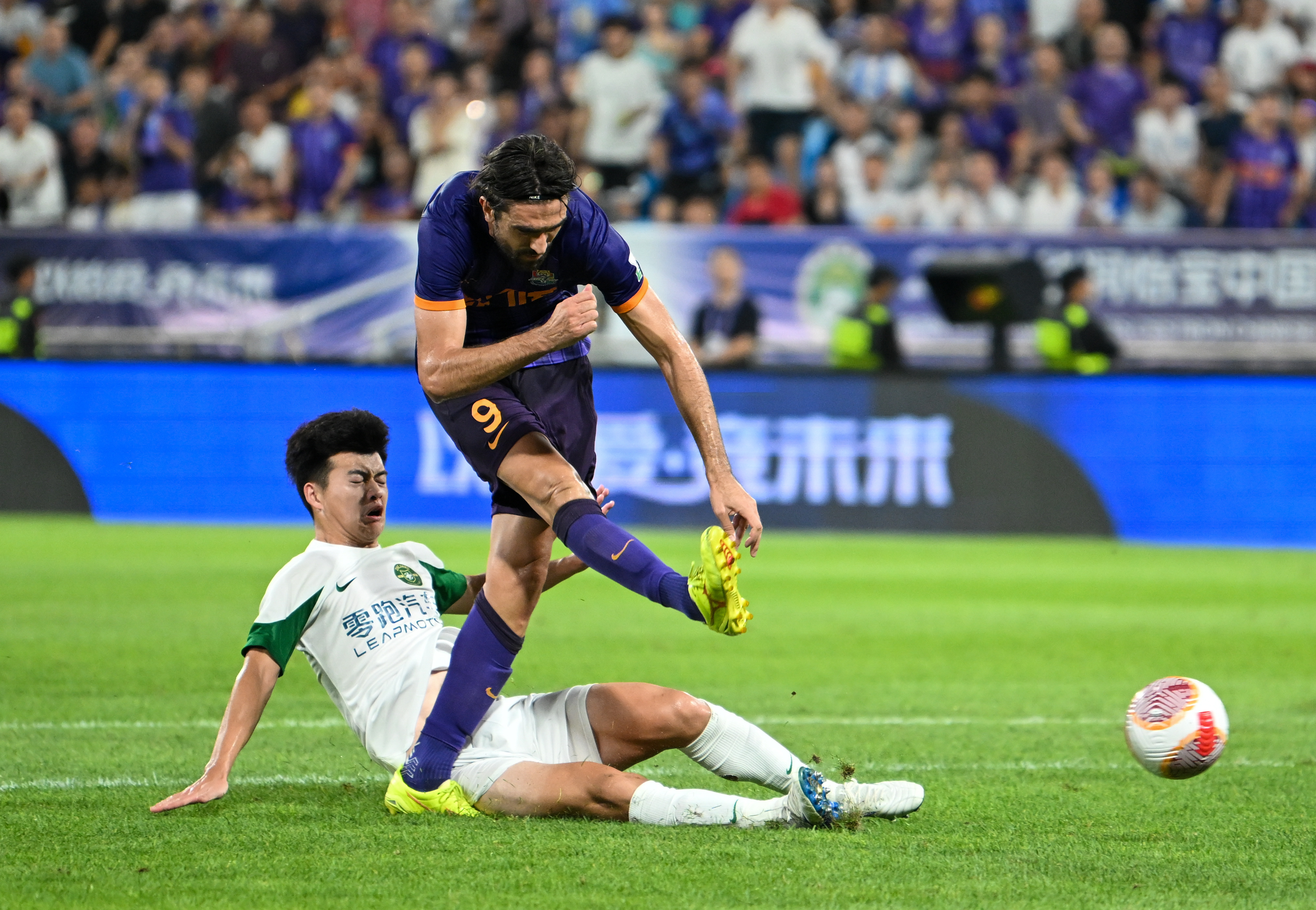 中超球队以饱满状态迎接联赛挑战