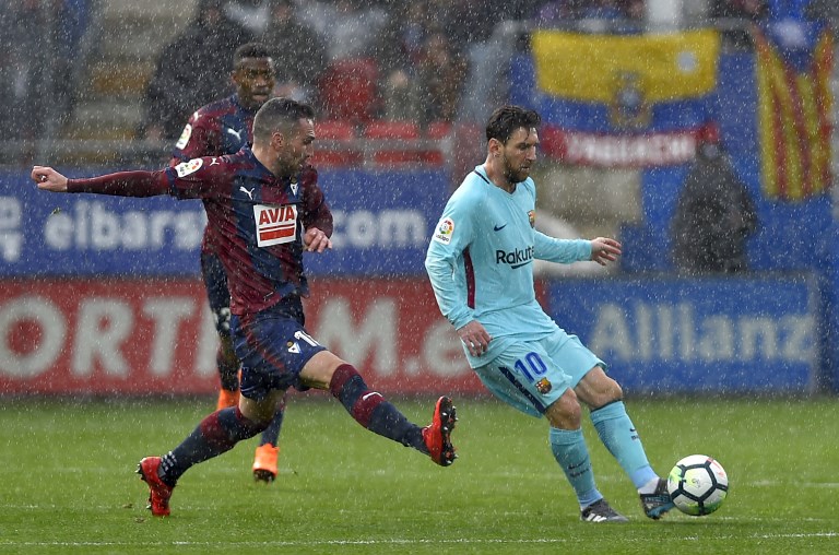 包含里尔客场逼平对手，保持不败纪录的词条