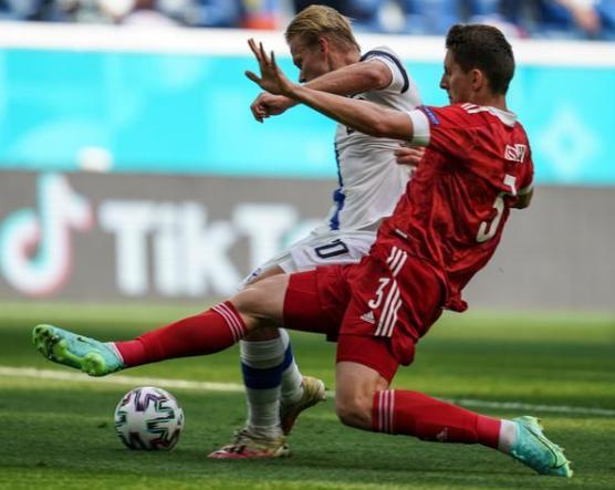 芬兰意外战胜乌克兰，小组出线仍有机会