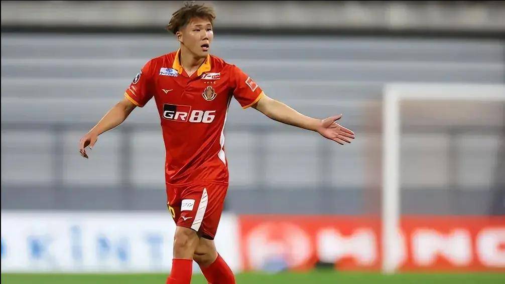 关于横滨水手遭遇挑战，需调整战术的信息