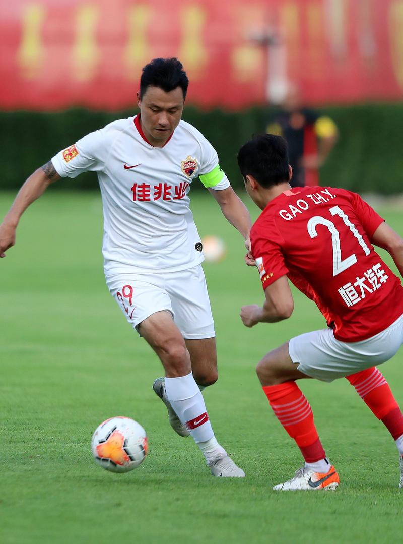 圳佳兆业战平南昌药都，保持不败战绩的简单介绍