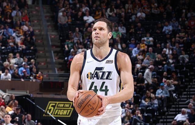 开云体育官方入口-爵士主帅公布轮休名单，球队备战下一场