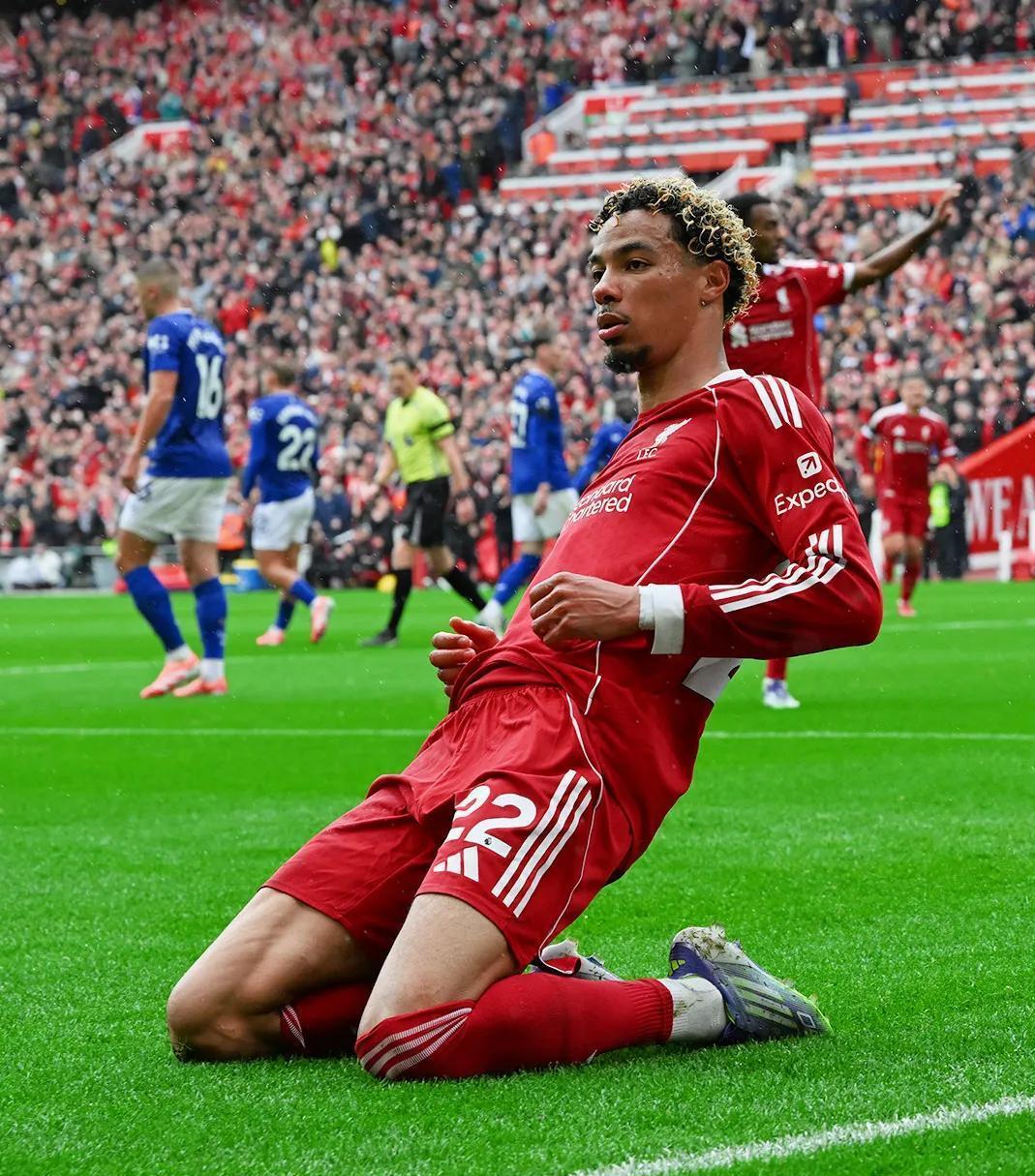 开云体育app下载-利物浦主场不敌强敌，前进路途曲折的简单介绍